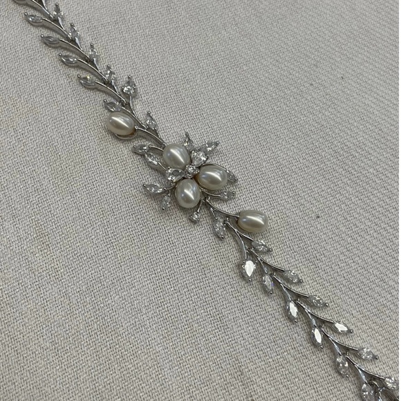 Freshwater Pearl and CZ Floral Bracelet - Picture 3 of 6
